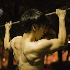 上西隆史の背中の筋肉