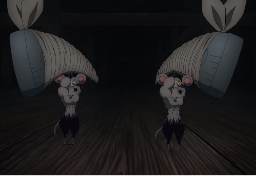 刀を運ぶムキムキねずみ３