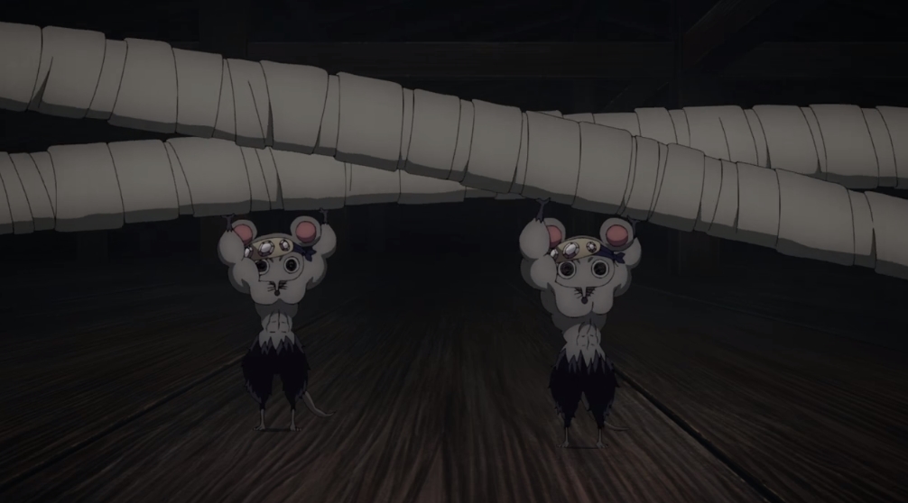 刀を運ぶムキムキねずみ２