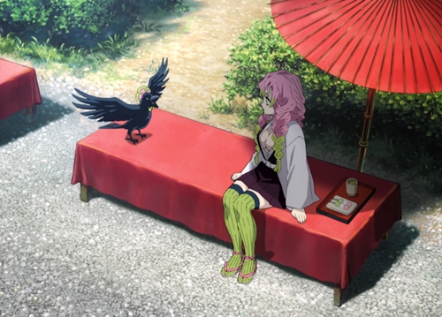 甘露寺蜜璃と鎹鴉